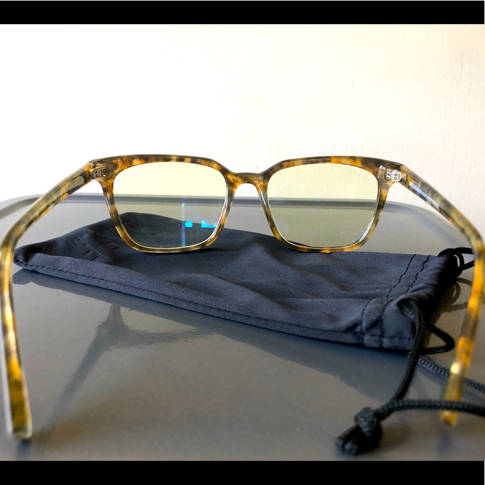 DIFF Blue Light Computer Glasses - Picture 4 of 10